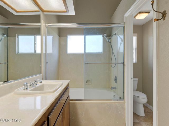 645 Ivywood Lane E, Simi Valley, CA 93065