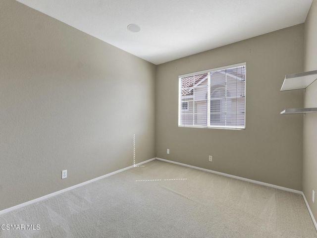 645 Ivywood Lane E, Simi Valley, CA 93065