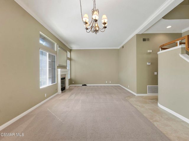 645 Ivywood Lane E, Simi Valley, CA 93065