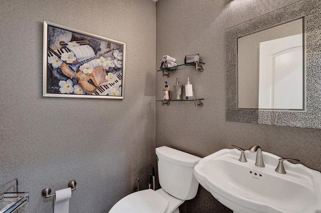702 Saint Albans Drive 702, Boca Raton, FL 33486
