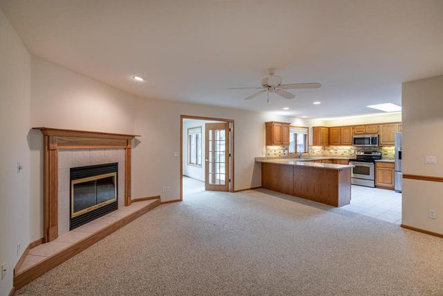 2723 Meadow Lark LANE S, Holmen, WI 54636