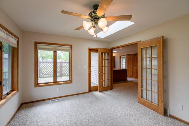 2723 Meadow Lark LANE S, Holmen, WI 54636