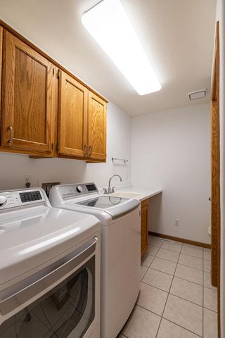 2723 Meadow Lark LANE S, Holmen, WI 54636