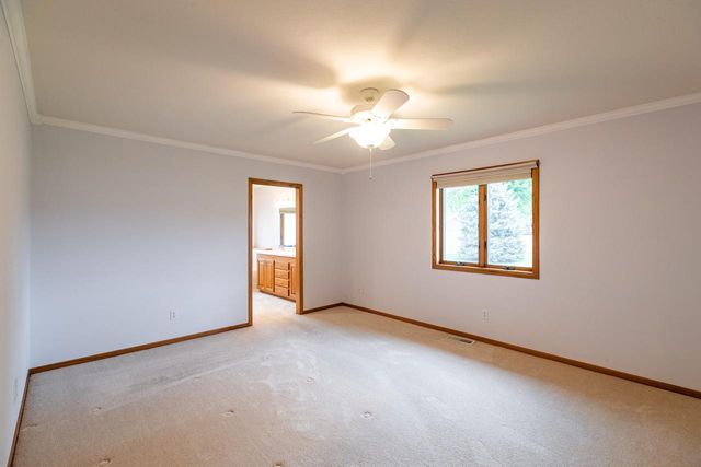 2723 Meadow Lark LANE S, Holmen, WI 54636