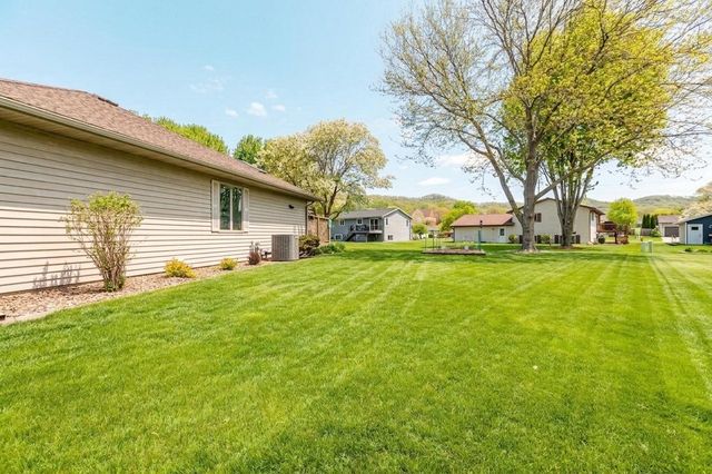 2723 Meadow Lark LANE S, Holmen, WI 54636