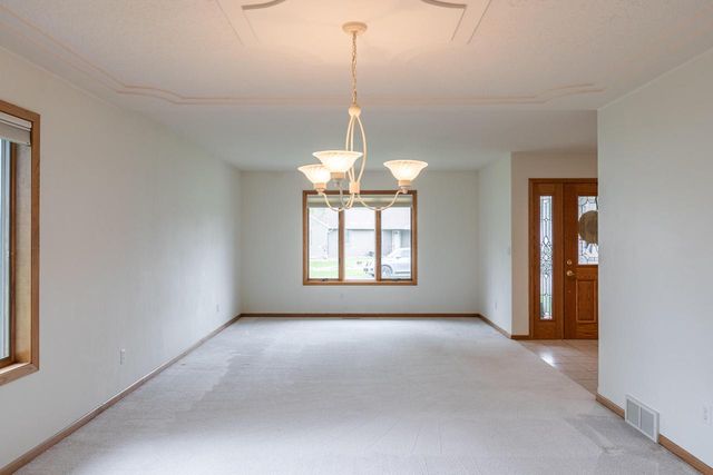 2723 Meadow Lark LANE S, Holmen, WI 54636