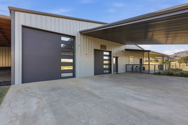 18060 Hwy 166, Fort Davis, TX 79734