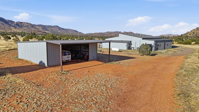 18060 Hwy 166, Fort Davis, TX 79734