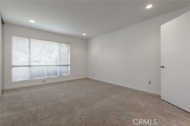 11220 Village 11, Camarillo, CA 93012