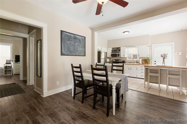 158 Indiana Avenue, Sellersburg, IN 47172