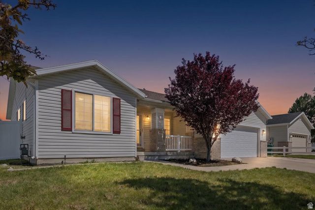 5086 S 3925 W, Roy, UT 84067