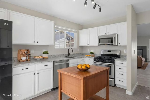 5086 S 3925 W, Roy, UT 84067