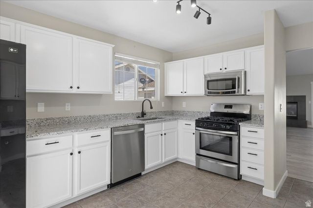 5086 S 3925 W, Roy, UT 84067