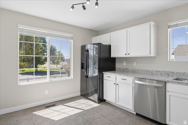 5086 S 3925 W, Roy, UT 84067