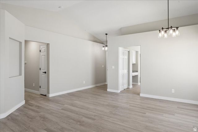 5086 S 3925 W, Roy, UT 84067