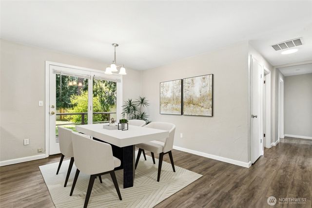 8227 Daycrest Drive SE, Olympia, WA 98513