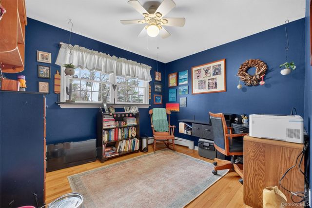 108 Williamsburg Court, Balmville, NY 12550