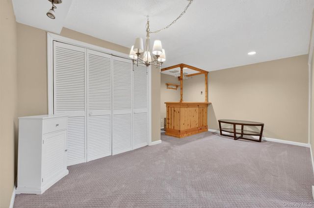 108 Williamsburg Court, Balmville, NY 12550