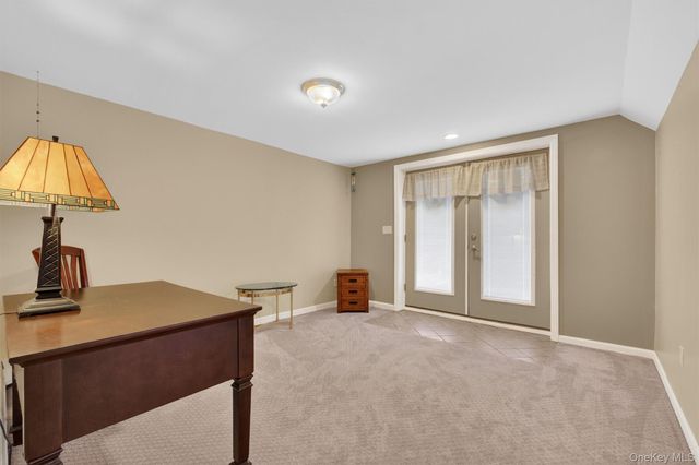 108 Williamsburg Court, Balmville, NY 12550