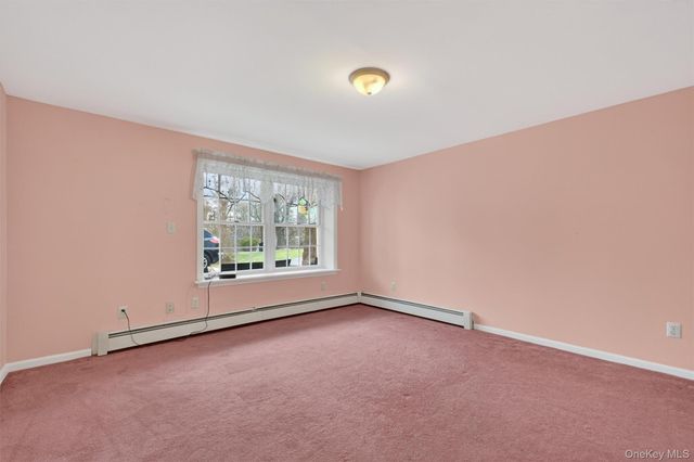 108 Williamsburg Court, Balmville, NY 12550