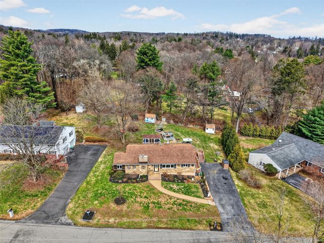 108 Williamsburg Court, Balmville, NY 12550