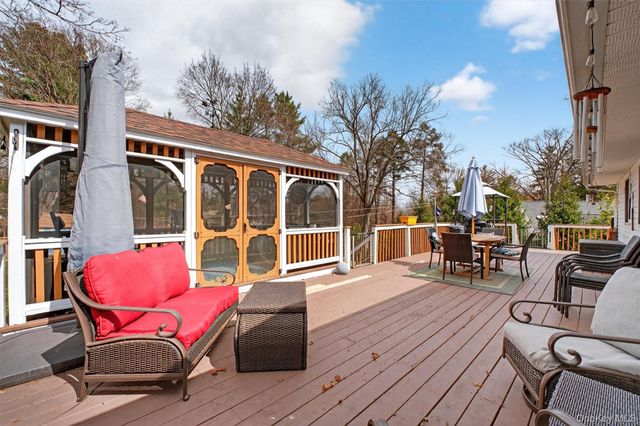 108 Williamsburg Court, Balmville, NY 12550