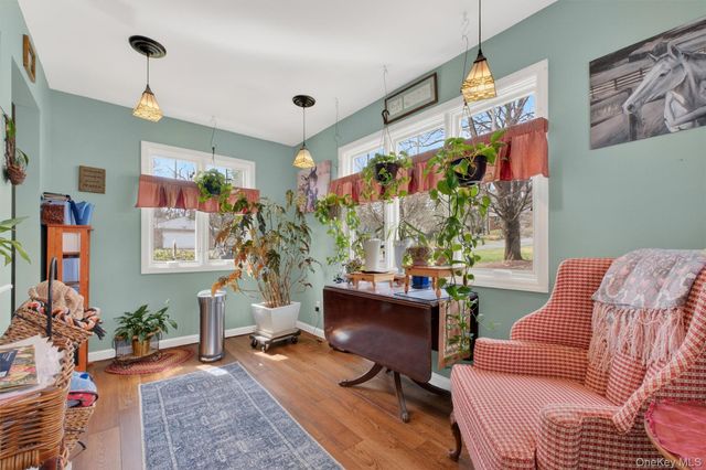 108 Williamsburg Court, Balmville, NY 12550