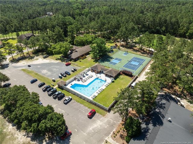 15740 Fox Lane, Wagram, NC 28396