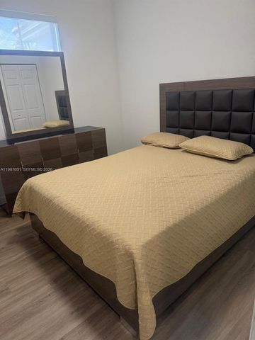 522 SW 19th Way 522, Fort Lauderdale, FL 33312