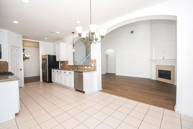6927 Round Rose Court, Spring, TX 77379