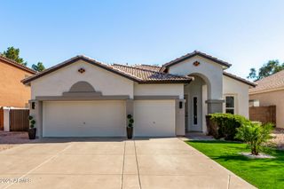 1451 S LA ARBOLETA Drive, Gilbert, AZ 85296