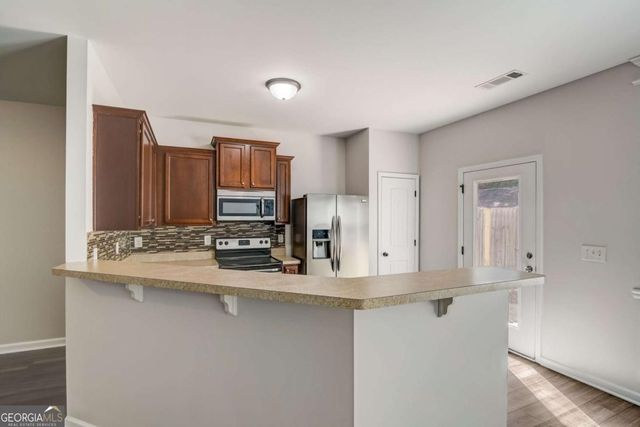 544 Oakside Place, Acworth, GA 30102
