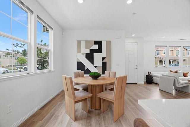 2658 Admiral Circle, Hayward, CA 94545