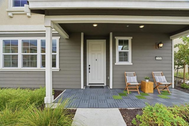 2658 Admiral Circle, Hayward, CA 94545