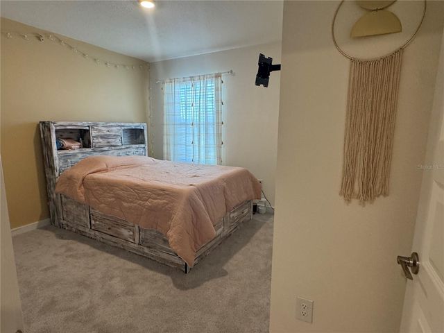 4004 MALAWI TRAIL, St Cloud, FL 34772