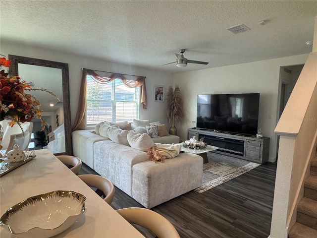 4004 MALAWI TRAIL, St Cloud, FL 34772