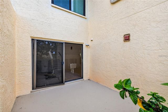 7550 SUNSHINE SKYWAY LANE S P12, St Petersburg, FL 33711