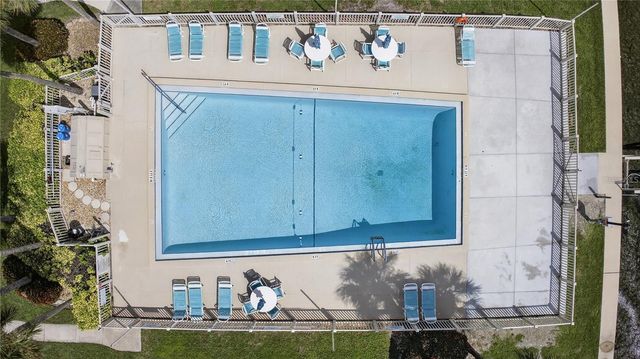 7550 SUNSHINE SKYWAY LANE S P12, St Petersburg, FL 33711