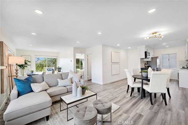 5959 E Naples Plaza 306, Long Beach, CA 90803