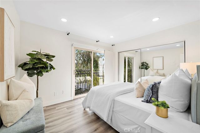 5959 E Naples Plaza 306, Long Beach, CA 90803