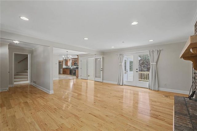 887 Big Springs Road SE, Calhoun, GA 30701