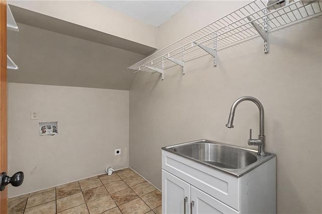 887 Big Springs Road SE, Calhoun, GA 30701