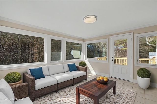 887 Big Springs Road SE, Calhoun, GA 30701