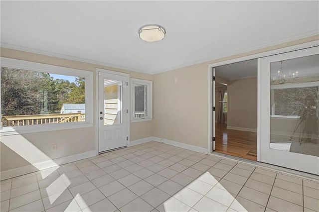 887 Big Springs Road SE, Calhoun, GA 30701