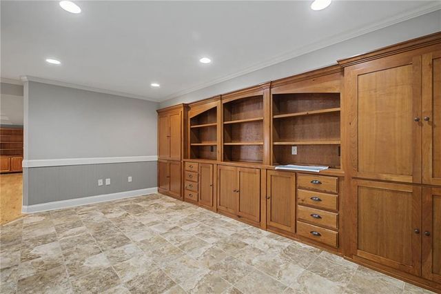 887 Big Springs Road SE, Calhoun, GA 30701