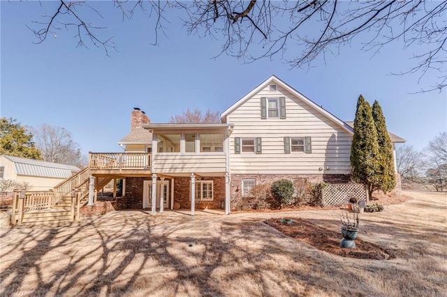 887 Big Springs Road SE, Calhoun, GA 30701