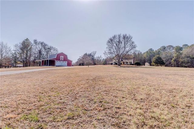 887 Big Springs Road SE, Calhoun, GA 30701