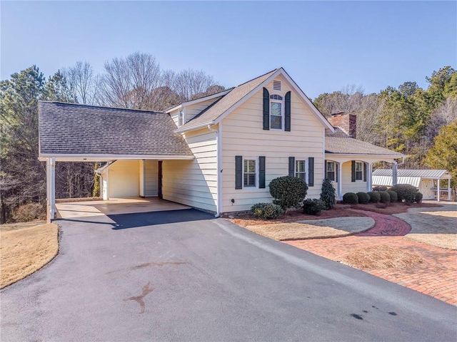 887 Big Springs Road SE, Calhoun, GA 30701