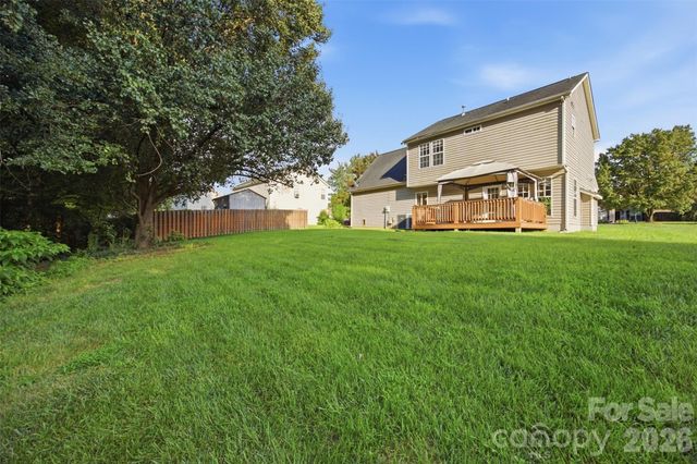 109 Clairwood Drive, Mount Holly, NC 28120