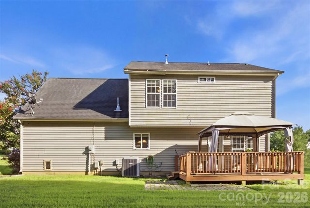 109 Clairwood Drive, Mount Holly, NC 28120